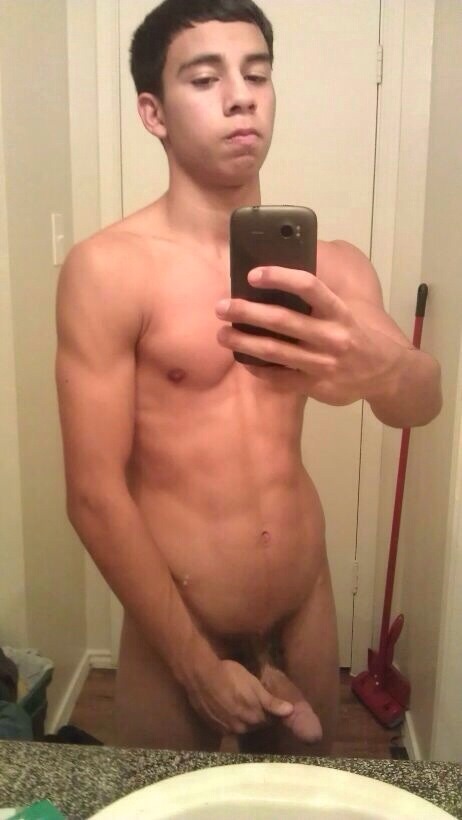 eldreds-selfpix-homemade-dick-pics-and-self-pictures-of-his-teen-cock